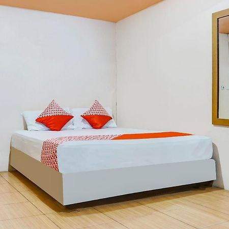 Oyo 90923 Makassar Cottage Balangberu Zewnętrze zdjęcie