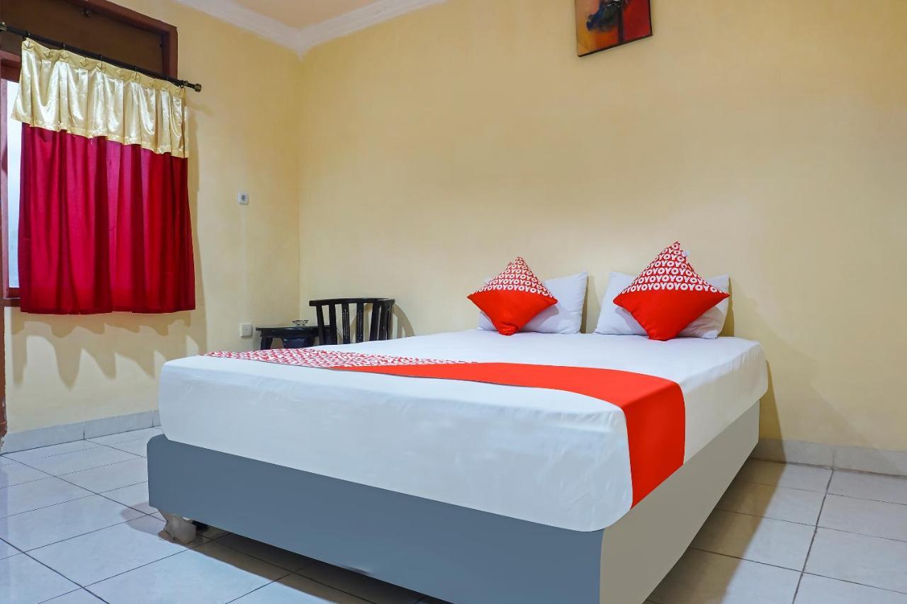 Oyo 90923 Makassar Cottage Balangberu Zewnętrze zdjęcie